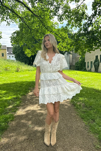 Ellinoric Lace Layer Dress Vintage White