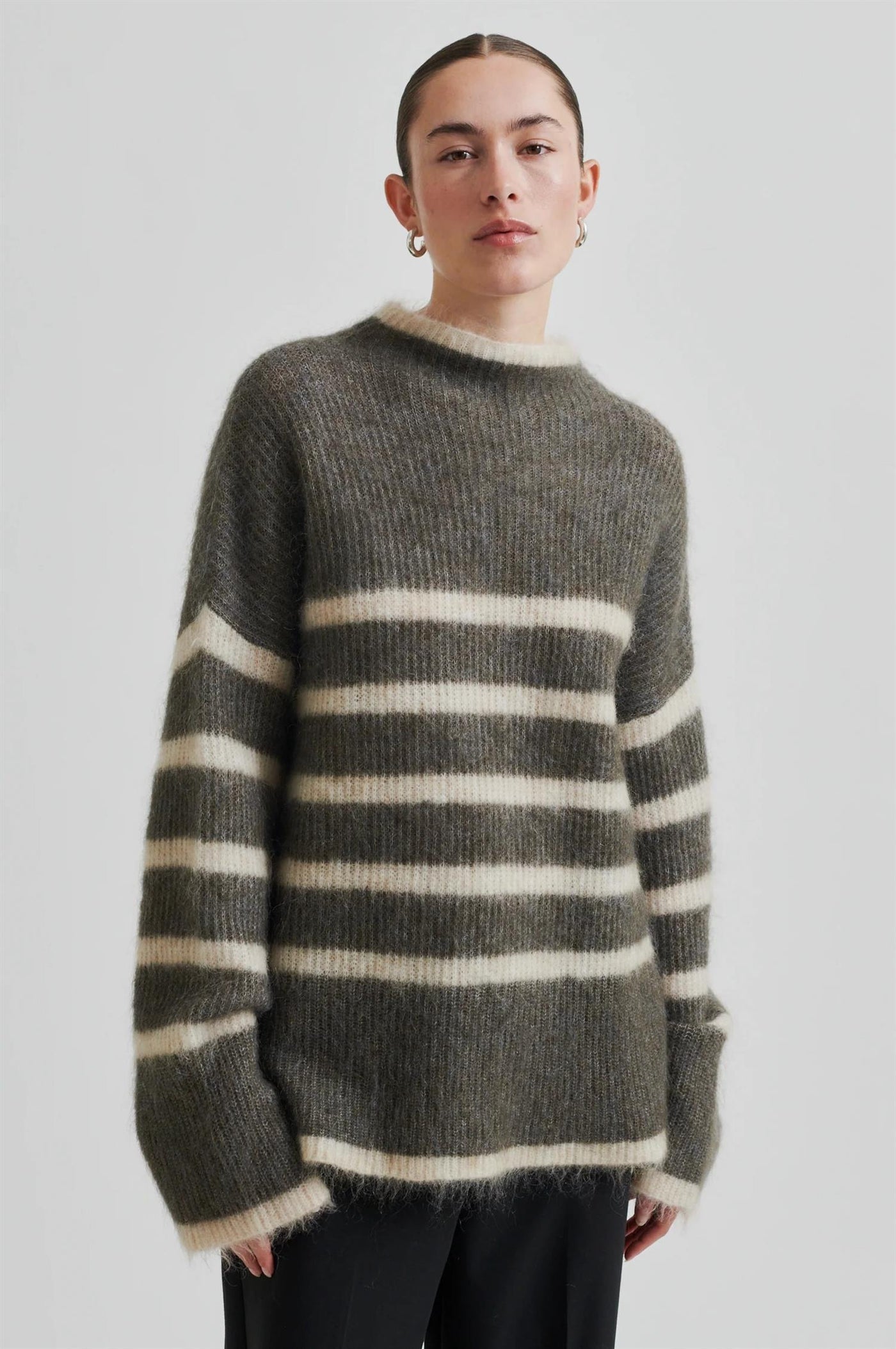 Ovalis Knit T-Neck Chocolate Chip