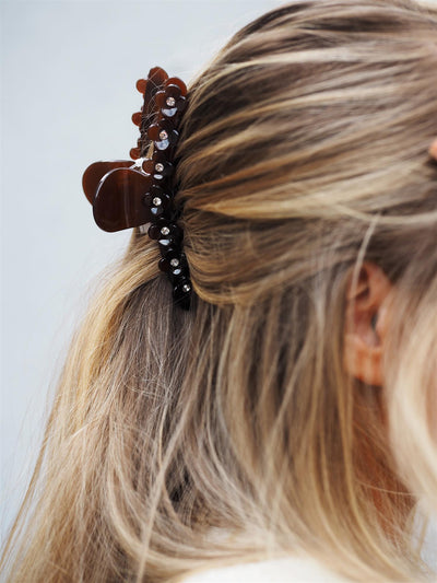 Bright Flower Clip Chocolate Middle